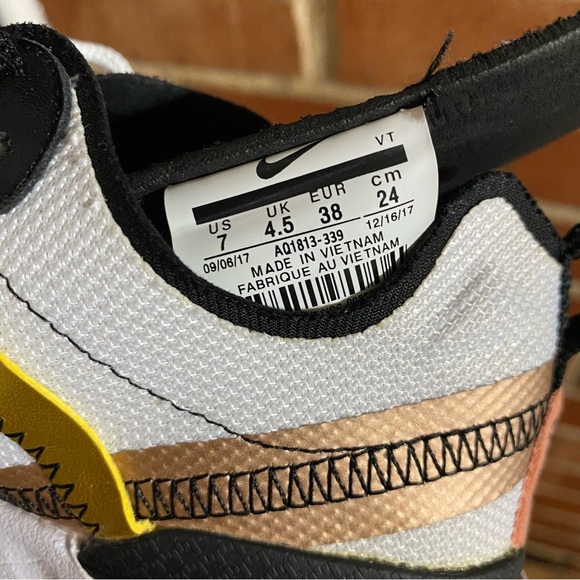 Nike React Element 55 Gold Ranger Womens size 7 - Picture 11 of 11